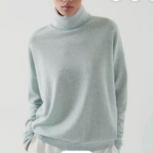 Cos Cashmere Turtleneck Sweater Women’s Small Seafoam Green Soft Cozy Minimalist